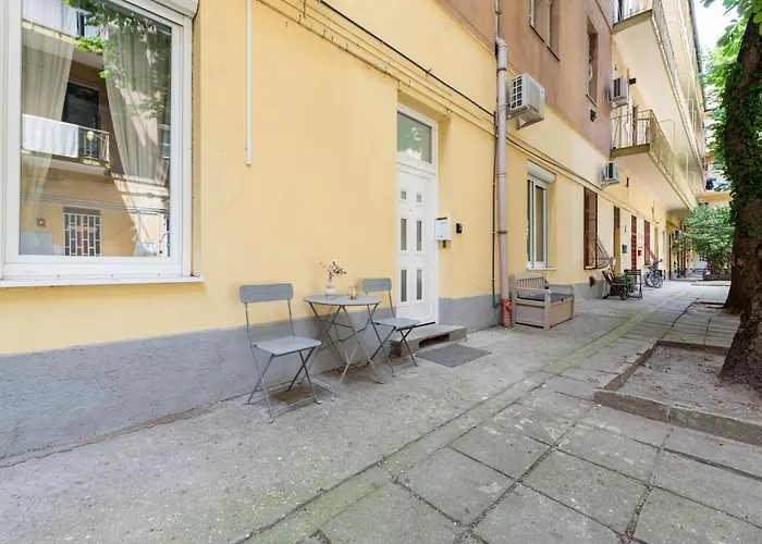 Appartement Teljes Loftlakas, Budapest